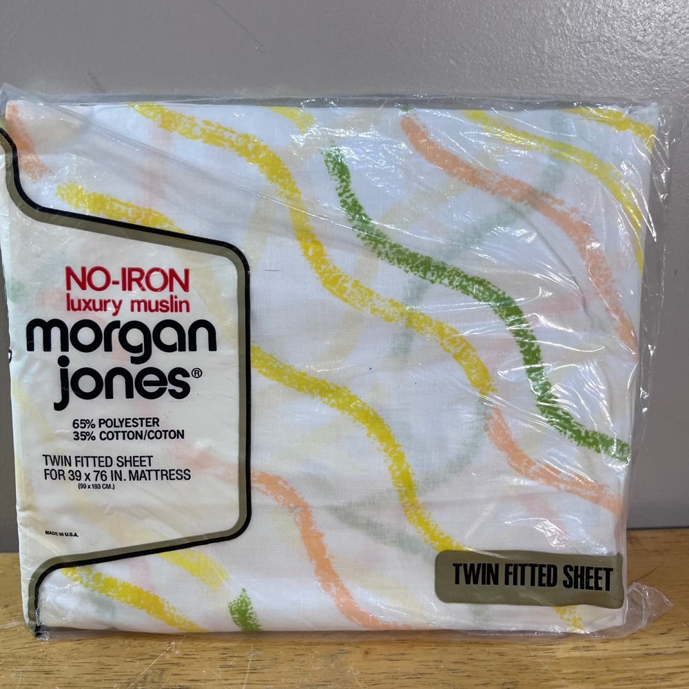 Vtg Morgan Jones Twin Fitted Sheet No-Iron Muslin Wavy Stripe Yellow Green USA